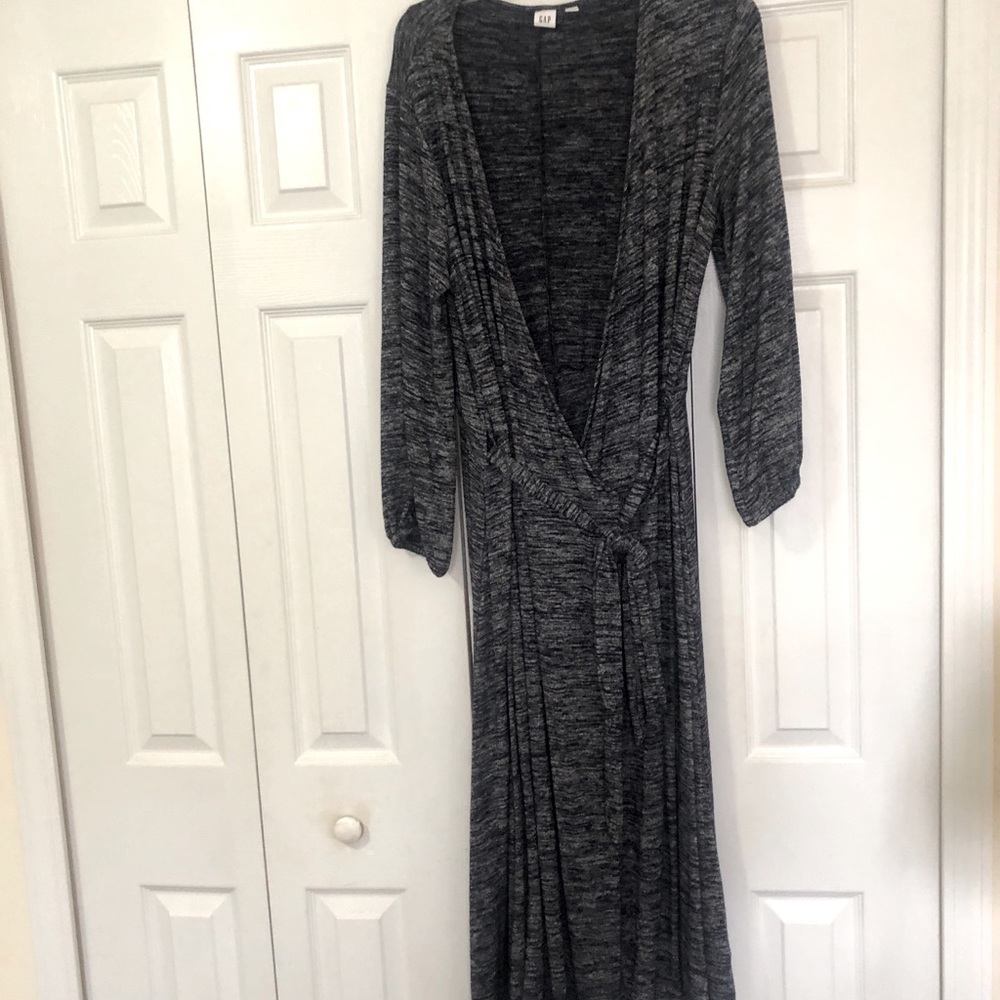 GAP TALL SIZE LARGE